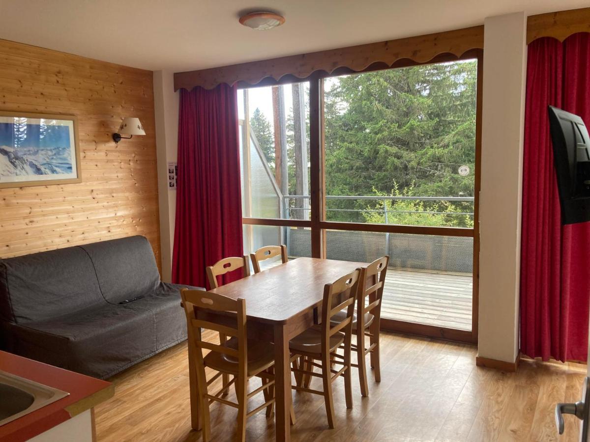 Appartement Pied Des Pistes, Terrasse Wifi Et Parking Chamrousse Exterior foto